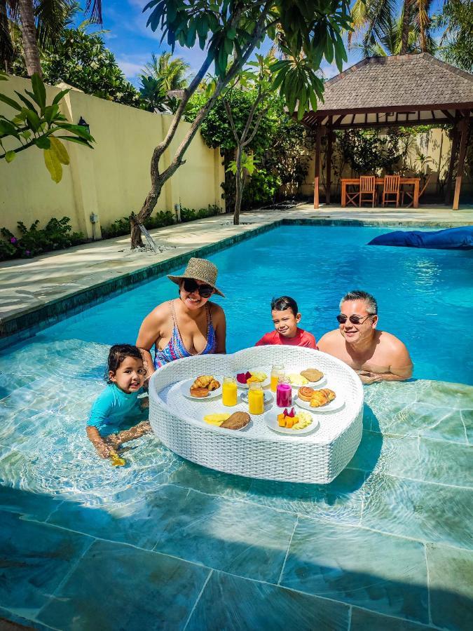 Senang Private Villa Gili Trawangan Exterior photo