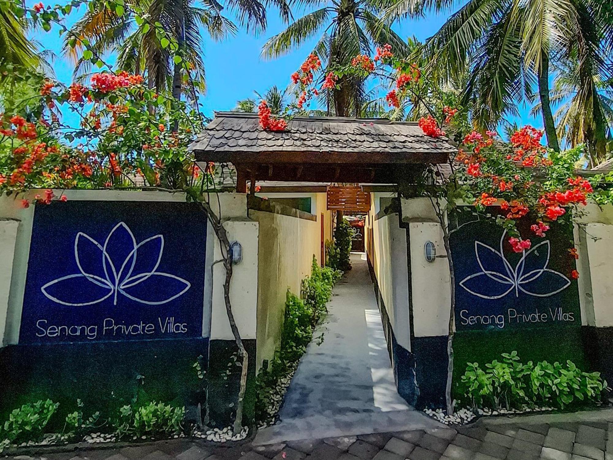 Senang Private Villa Gili Trawangan Exterior photo