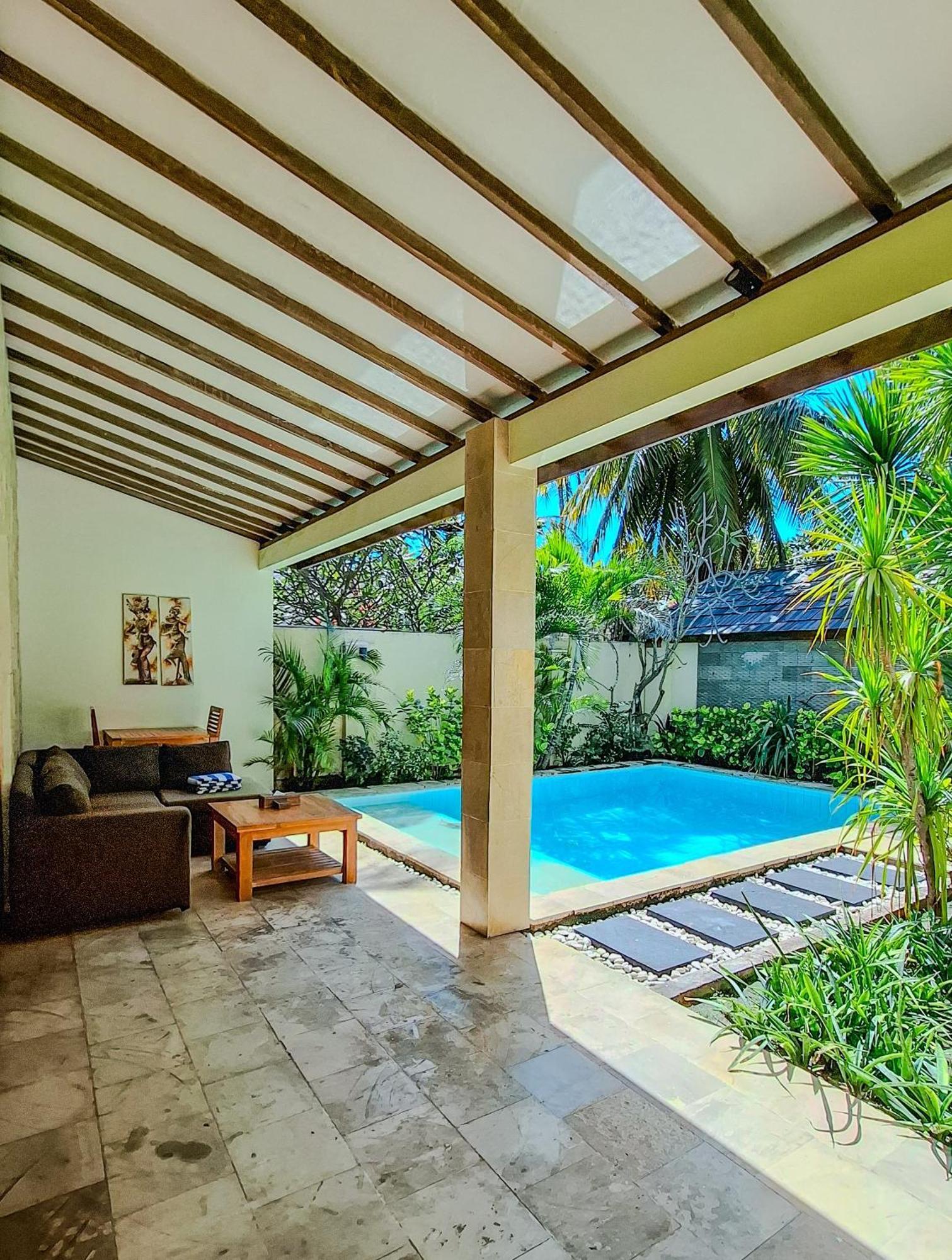 Senang Private Villa Gili Trawangan Exterior photo